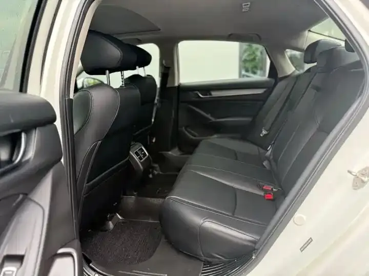 Accord 2018 260TURBO Elite Edition Country VI 8