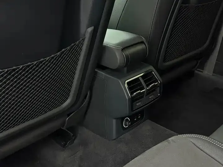 Audi Q3 2023 35 TFSI Fashion Dynamic (1.4T) 14