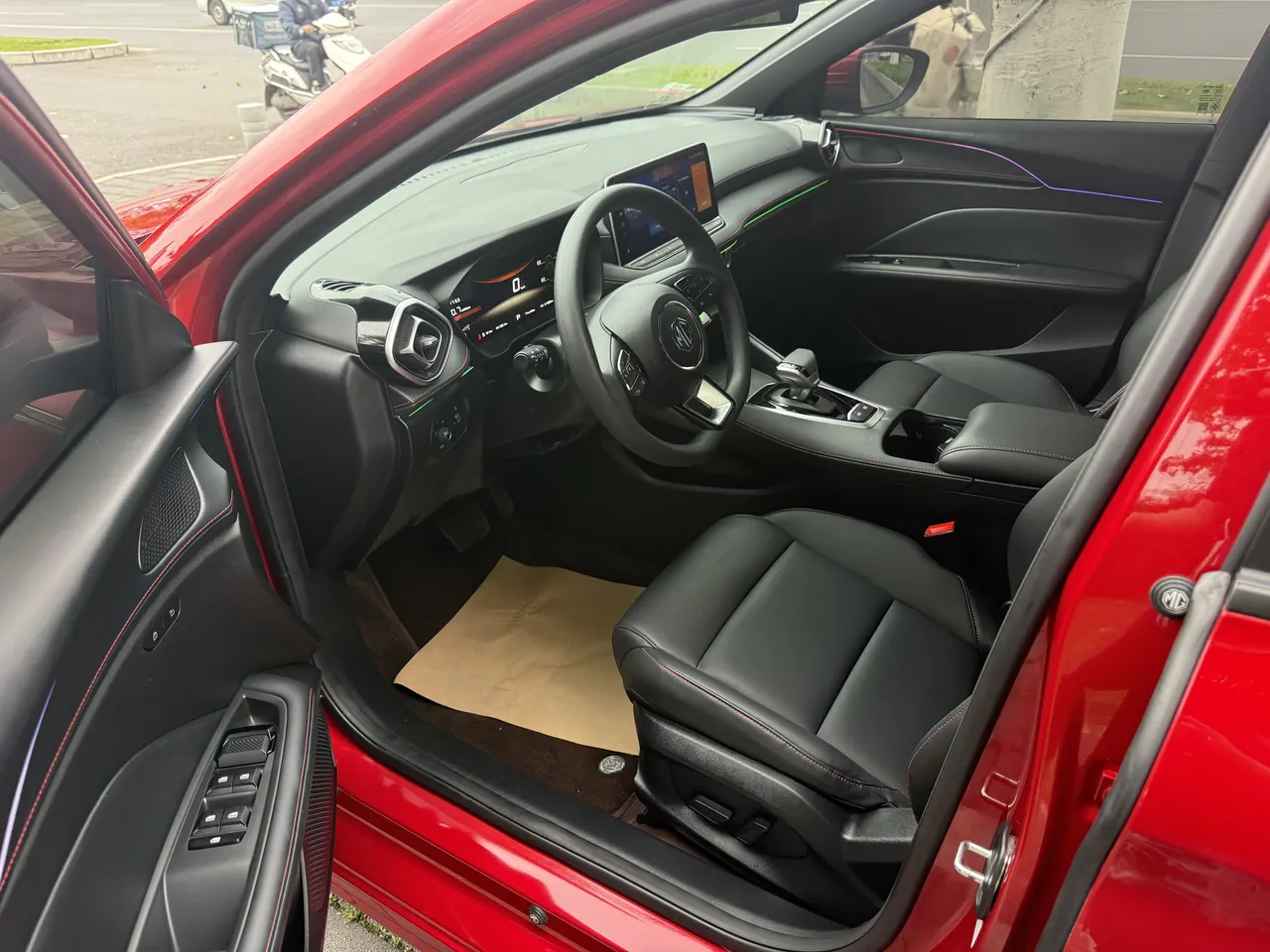 MG 2025 MG5 1.5TGI 300TGI Global Flagship Automatic Gear 5