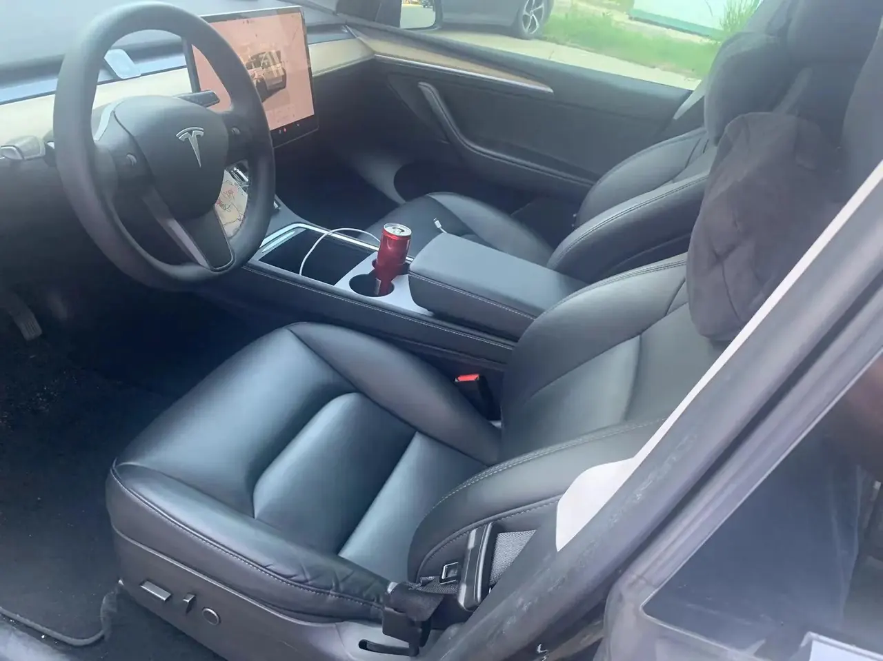 2022 Model Y Refreshed Rear-Wheel-Drive Version 3
