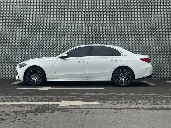 Mercedes Benz C- Class 2023 C 260 L Sport Edition 2
