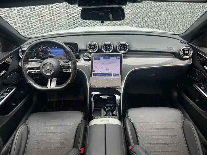 Mercedes Benz C- Class 2023 C 260 L Sport Edition 8
