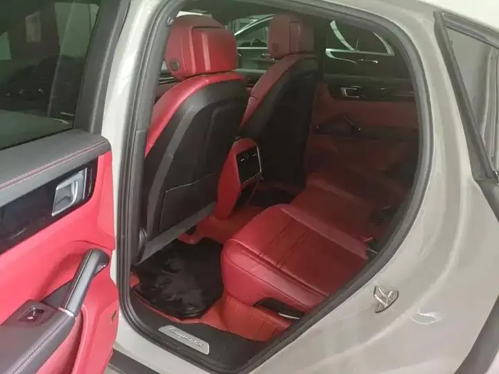 Cayenne 2019 Cayenne Coupé 3.0T 4