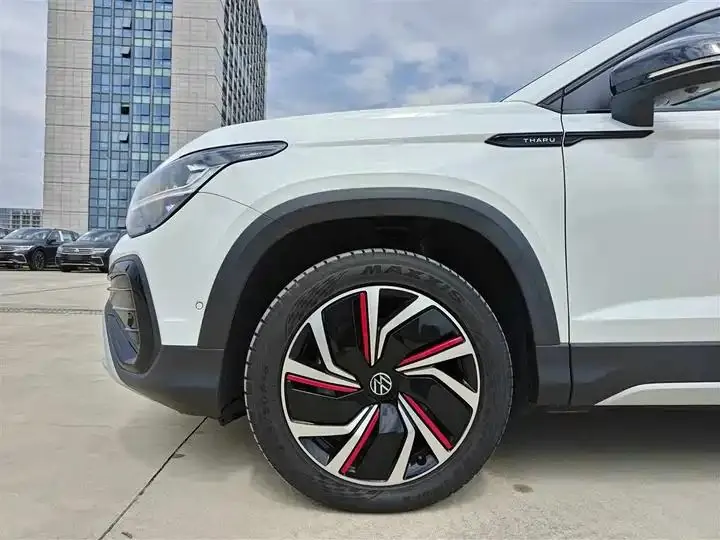 Tuyue 2024 300TSI Two-Wheel-Drive Moon Luxury Edition 15
