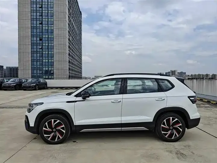 Tuyue 2024 300TSI Two-Wheel-Drive Moon Luxury Edition 8