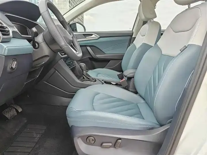 Tuyue 2024 300TSI Two-Wheel-Drive Moon Luxury Edition 9