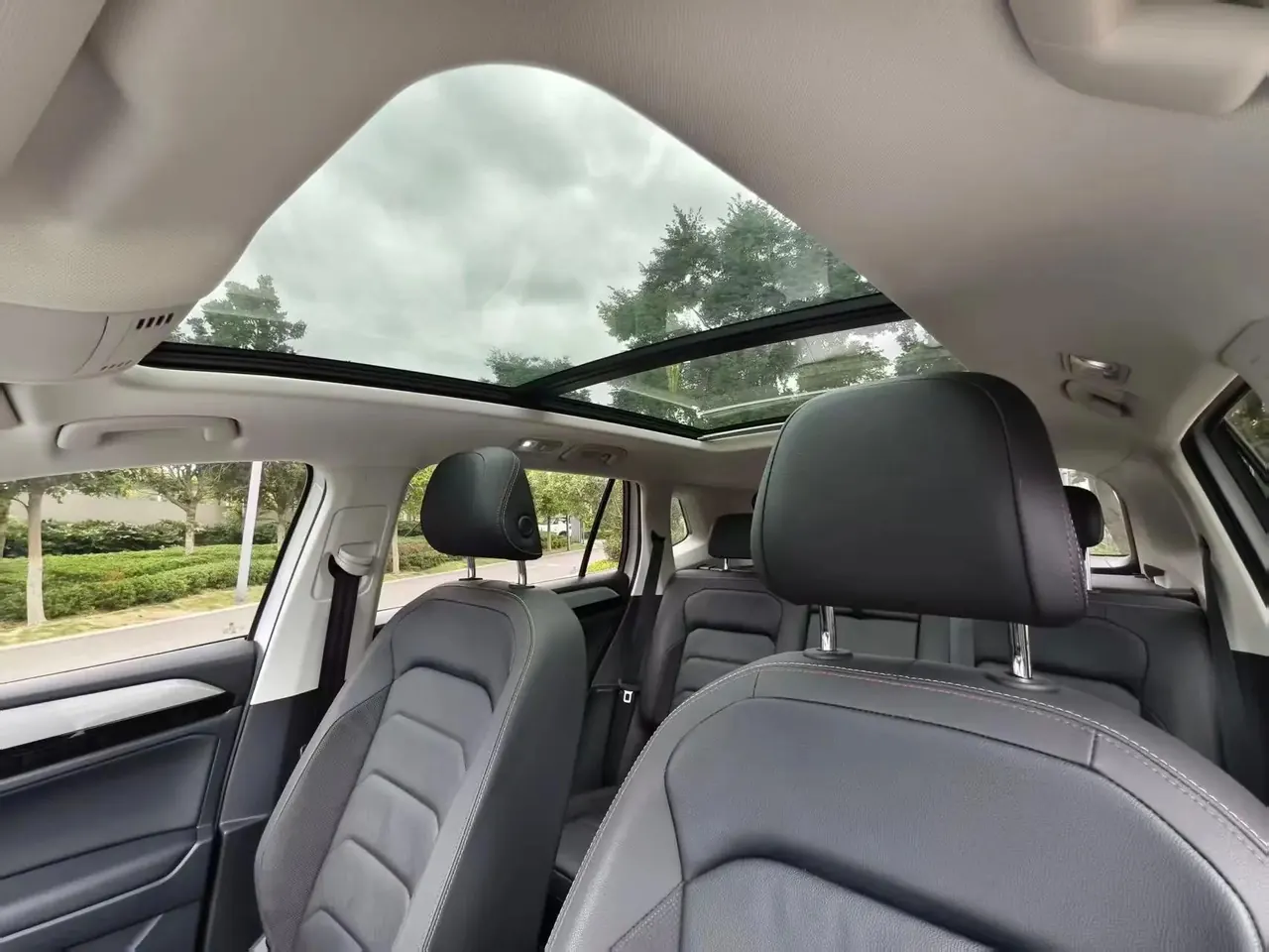 Tangyue 2022, 330 TSI, Front-Wheel-Drive Luxury Smart Connectivity Version 4