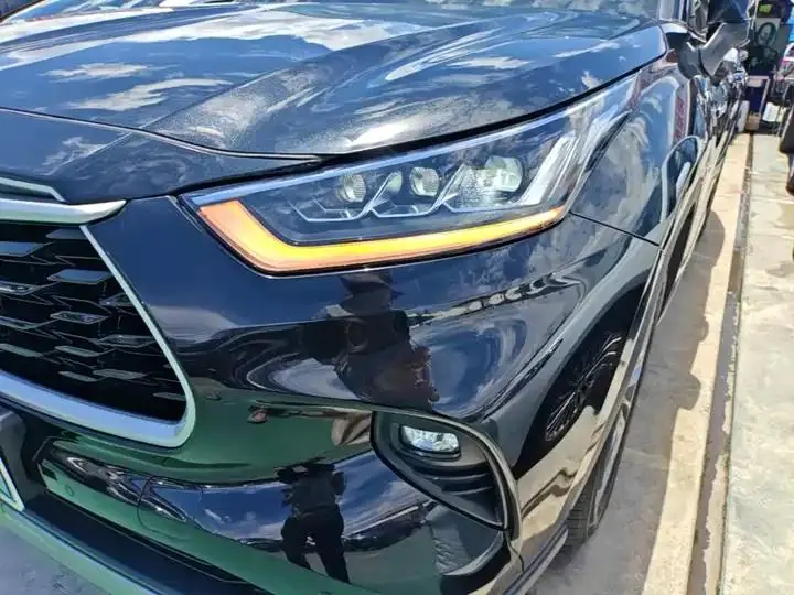 Highlander 2022 Dual Engine 2.5L 4-wheel Drive Premium Edition 7-seat 24