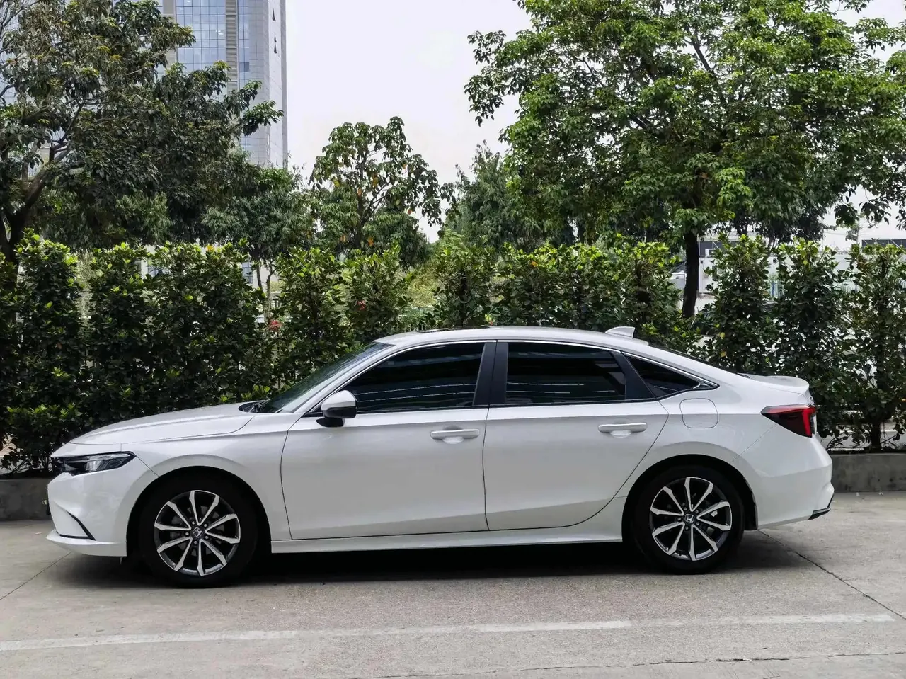 Honda 2023 model 1.5T stepless 240TURBO deluxe automatic gear 3