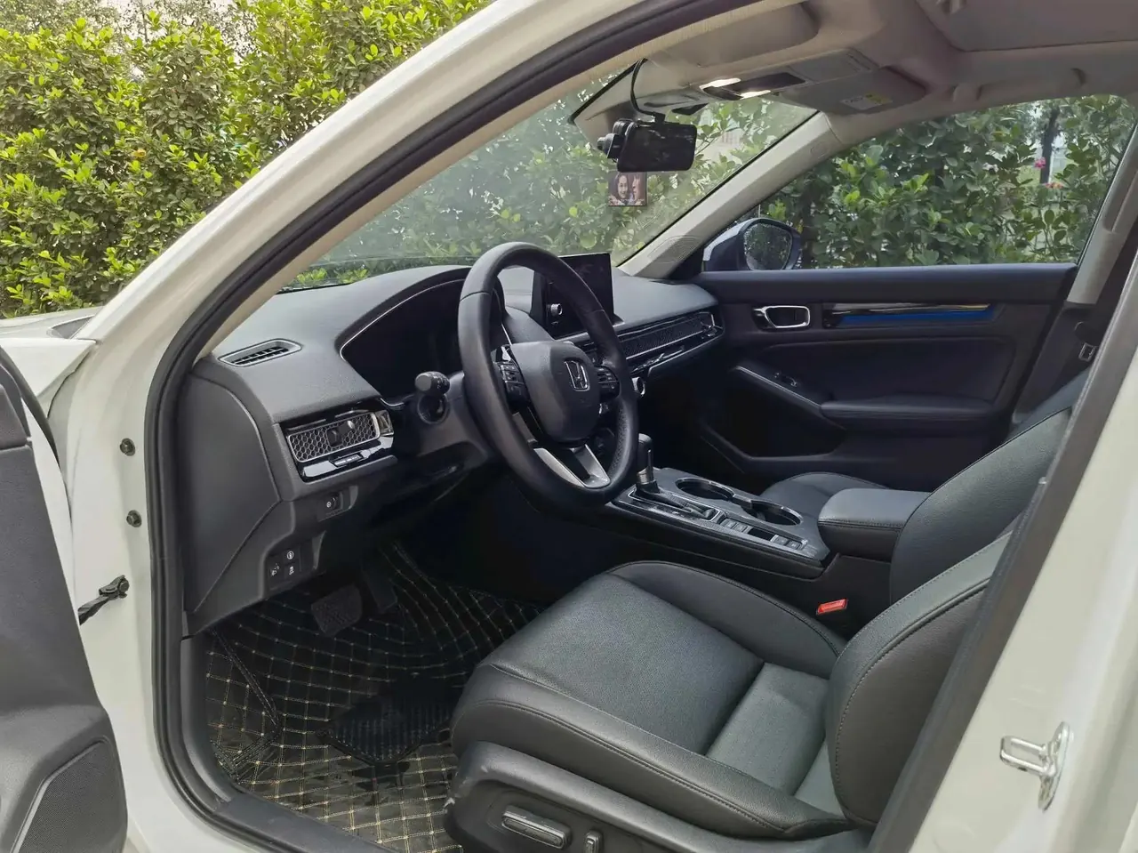 Honda 2023 model 1.5T stepless 240TURBO deluxe automatic gear 4