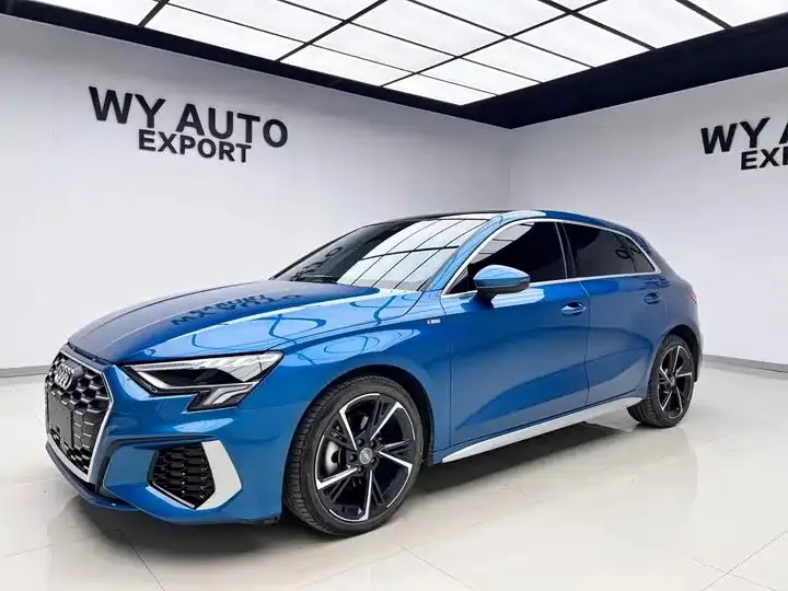Audi A3 2021 model Sportback 35 TFSI Fashion Sport version - View 1