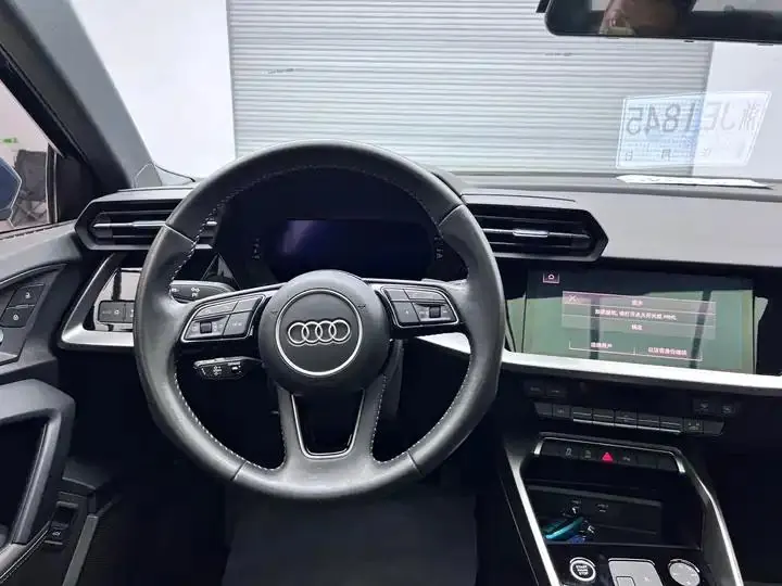 Audi A3 2021 model Sportback 35 TFSI Fashion Sport version 12