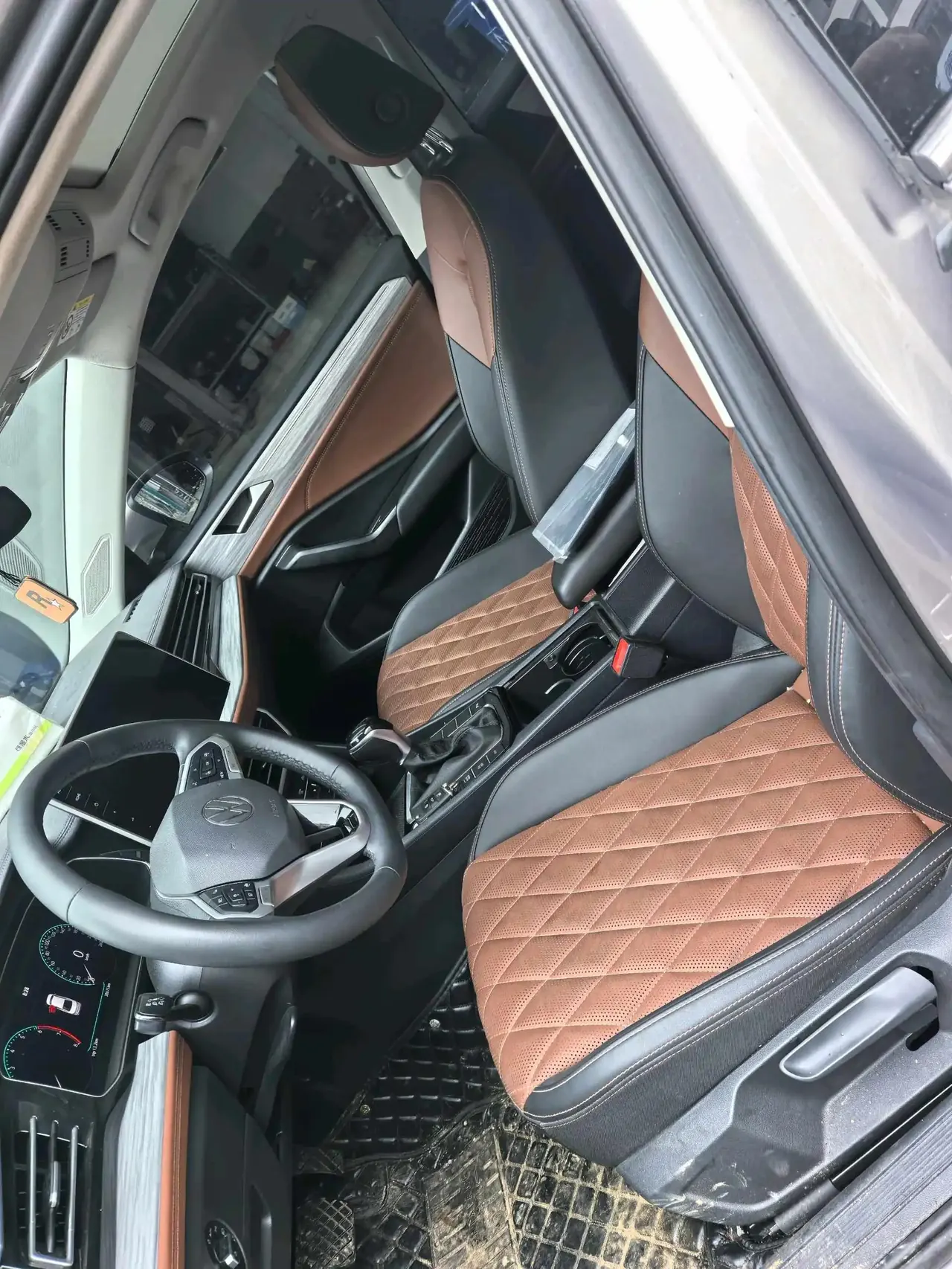 Lavida 2023 280TSI DSG Exceed Version 5