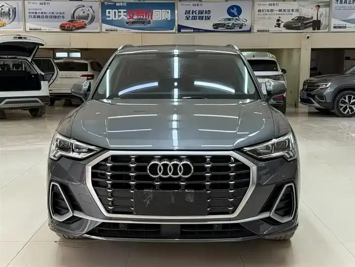 Audi Q3 2023 35 TFSI Fashion Dynamic (1.4T) 2