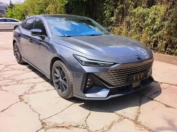 ChangAn UNI-V 2023 1.5T Sports Edition 2