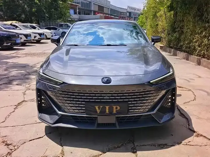 ChangAn UNI-V 2023 1.5T Sports Edition 3