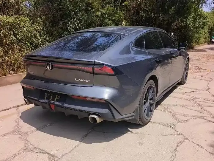 ChangAn UNI-V 2023 1.5T Sports Edition 5