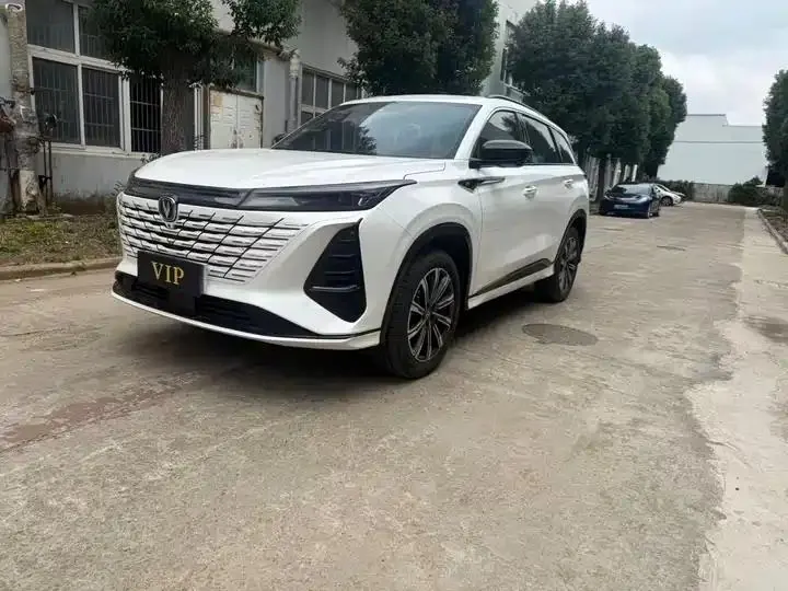 ChangAn CS75 PLUS 2023 3rd Generation 1.5T Auto Honor Model 2