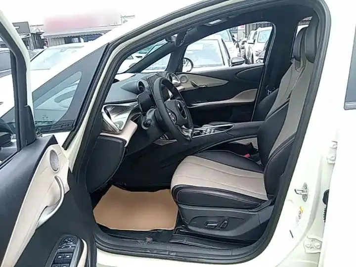 Dolphin 2023 420km Free Edition 12