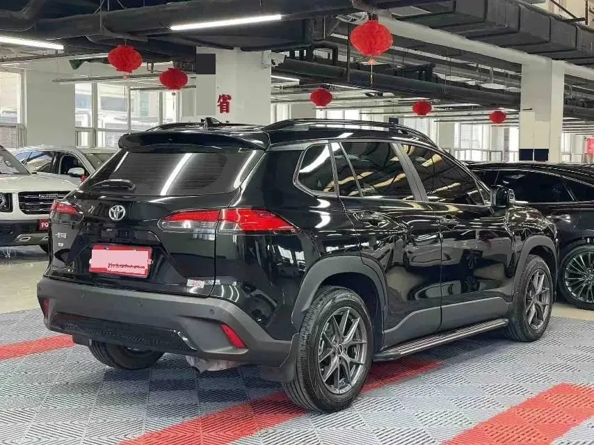 Toyota 2023 Corolla Cross 2.0 CVT Elite Edition Automatic 9