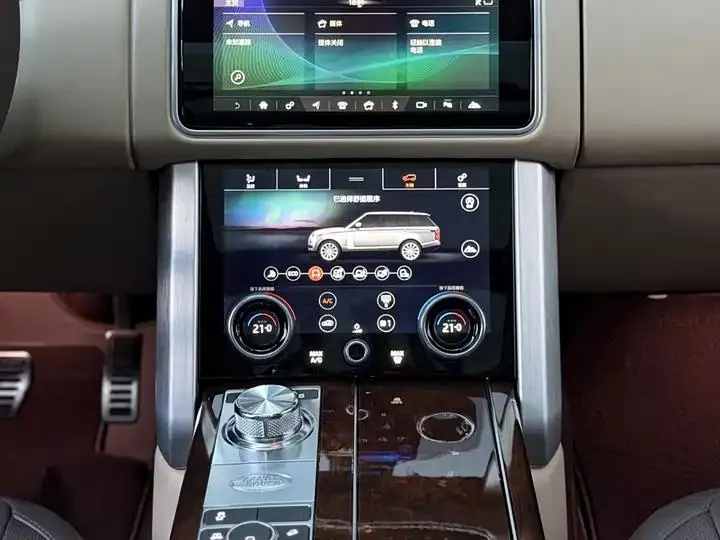Range Rover 2021 3.0 L6 Hands-on Lengthen Classic Edition 18