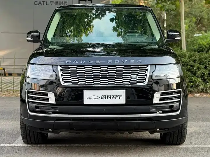 Range Rover 2021 3.0 L6 Hands-on Lengthen Classic Edition 2