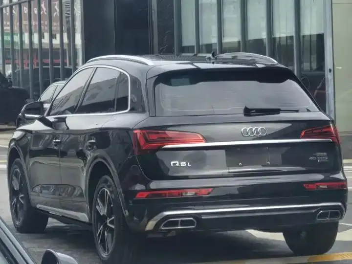 Audi Q5L 2024 40 TFSI fashion dynamic 7