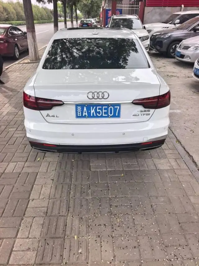 Audi A4L 2022 model 40 TFSI Sporty Style version 7
