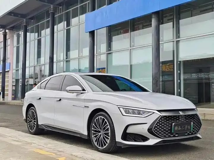 Han 2024 DM-i Glory Edition 121KM Honor Type 3