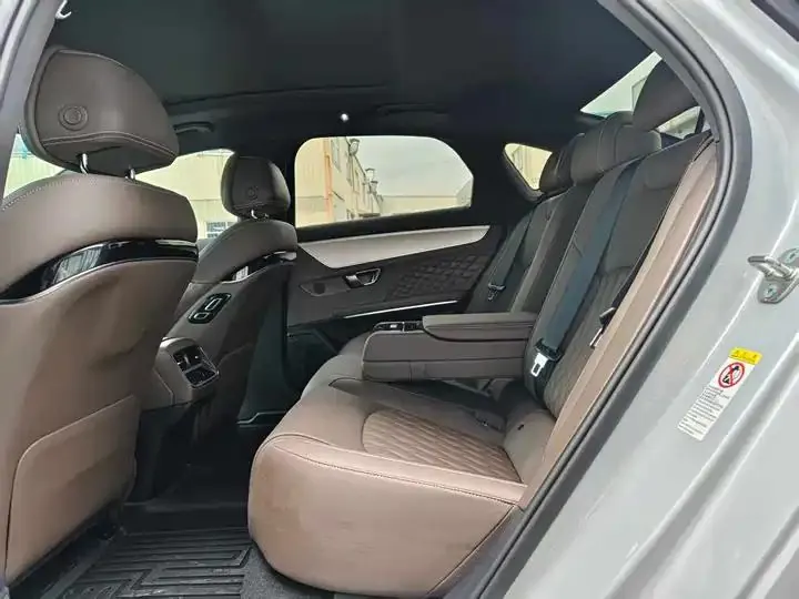 Han 2024 DM-i Glory Edition 121KM Honor Type 6