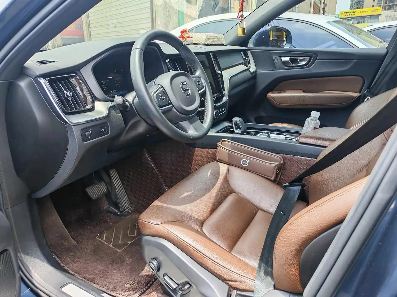 Volvo XC60 2022 B5 All-Wheel Drive Intelligent Luxury Edition 3
