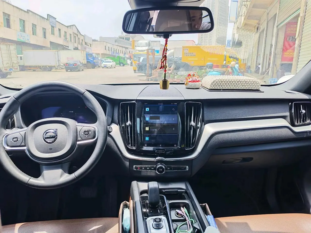 Volvo XC60 2022 B5 All-Wheel Drive Intelligent Luxury Edition 4