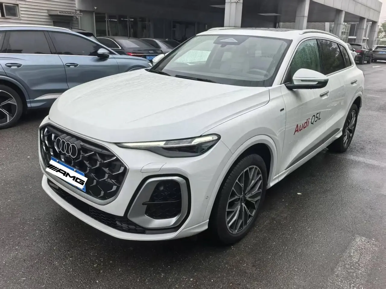 Audi 2026 Q5L 20 T 10 million users exclusive version of automatic gear - View 1