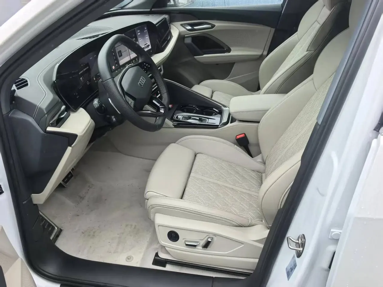 Audi 2026 Q5L 20 T 10 million users exclusive version of automatic gear 5