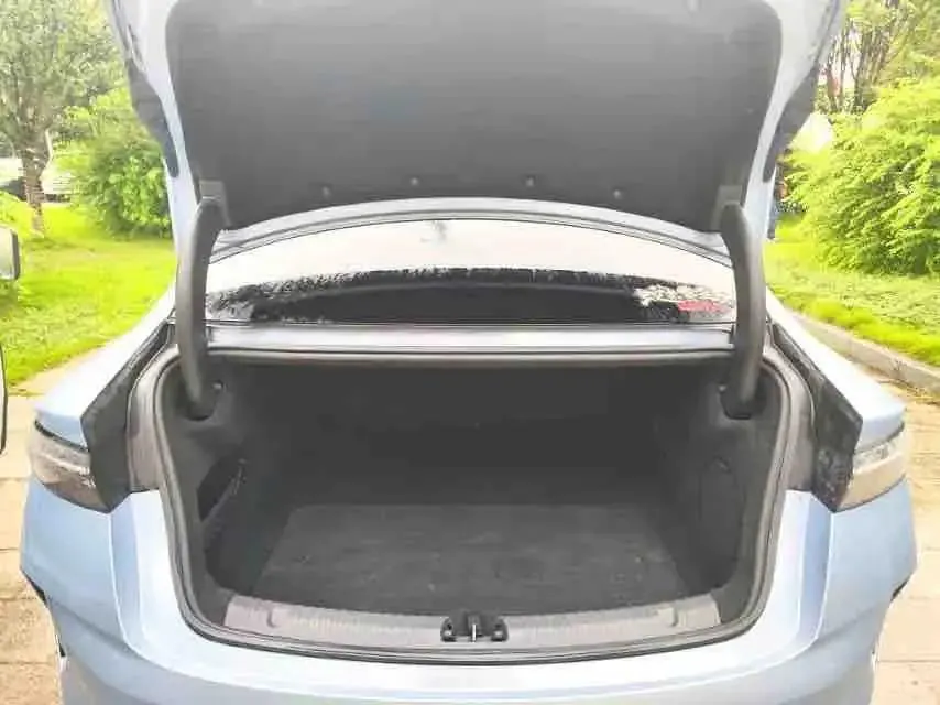 Seal 2022 700km Long Endurance Rear Drive Edition 6