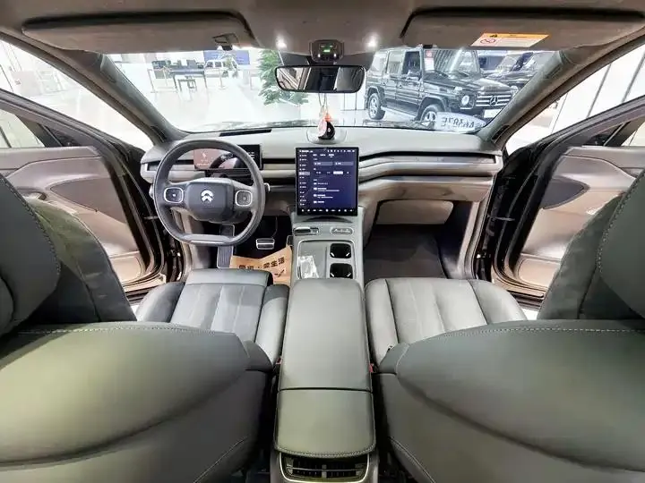 NIO ES8 2024 75kWh 8