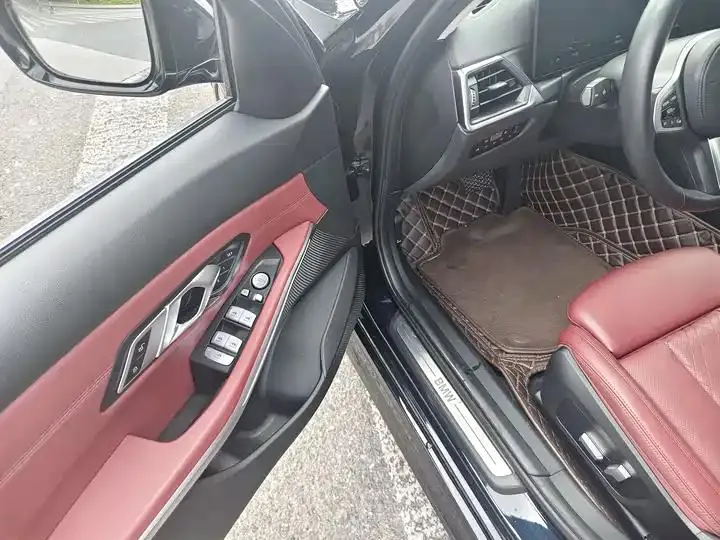 BMW i3 2024 eDrive 35 L 4