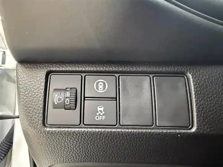 Binzhi 2023 1.5L CVT Technology Edition 9