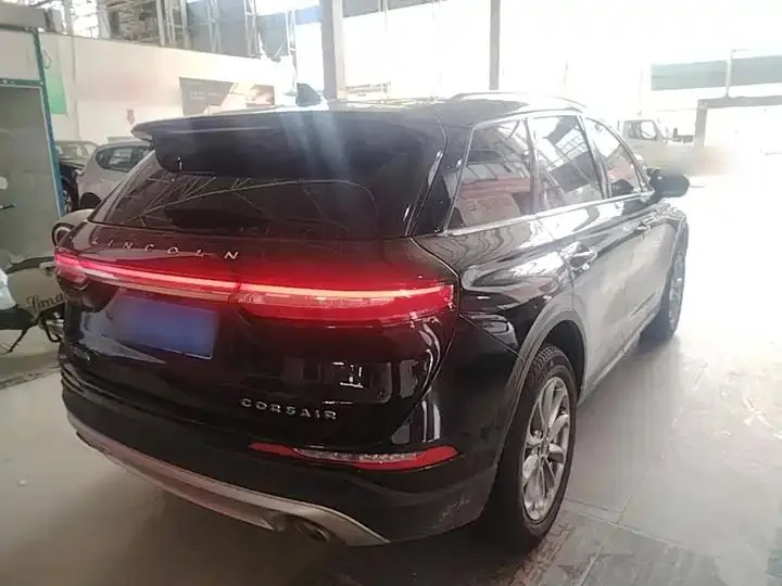 Explorer 2020 2.0T Two‑Wheel Drive Prestige Edition 7