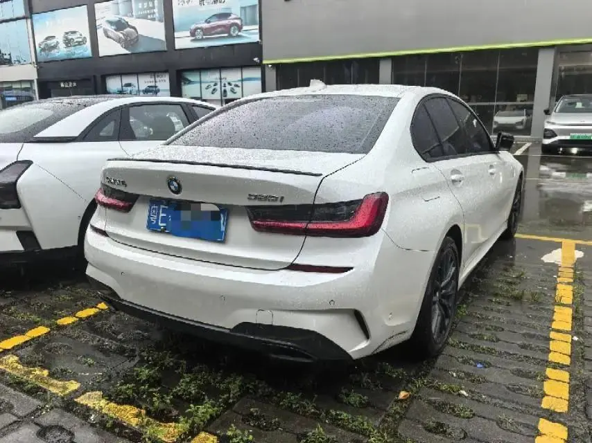 BMW 3 Series 2022 Changed 325i M Sports Night Suit 8