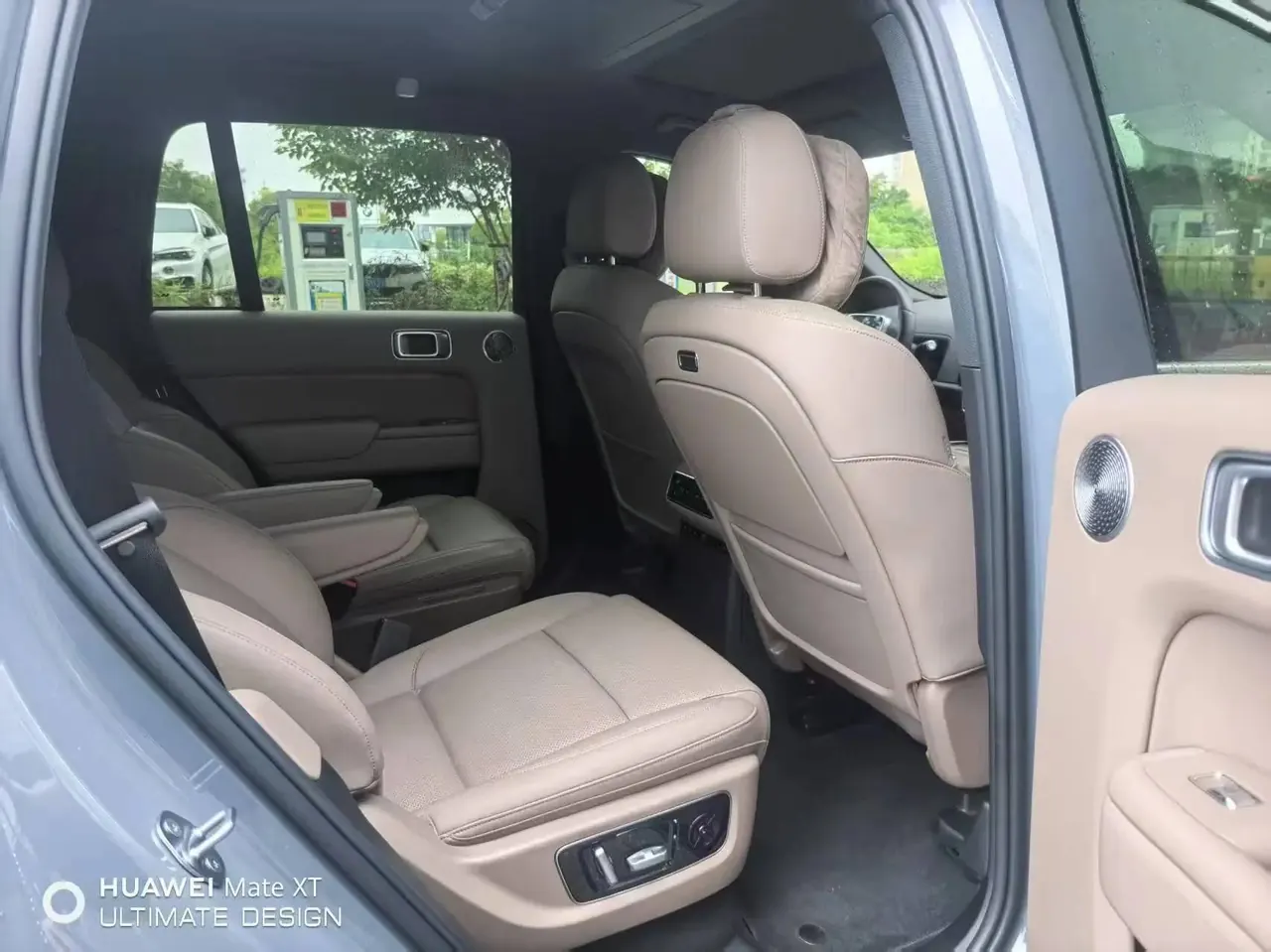 Li 2025 L8 Ultra Smart New Edition Automatic Gear 7