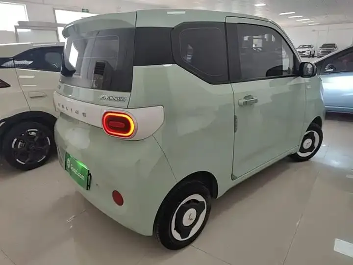 Hongguang MINIEV 2024 3rd Generation 215km Youth Edition 7