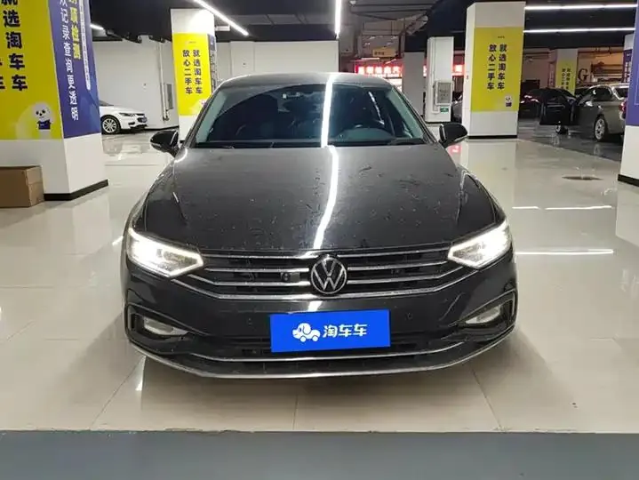 Magotan 2020 330TSI DSG Leading Edition 2