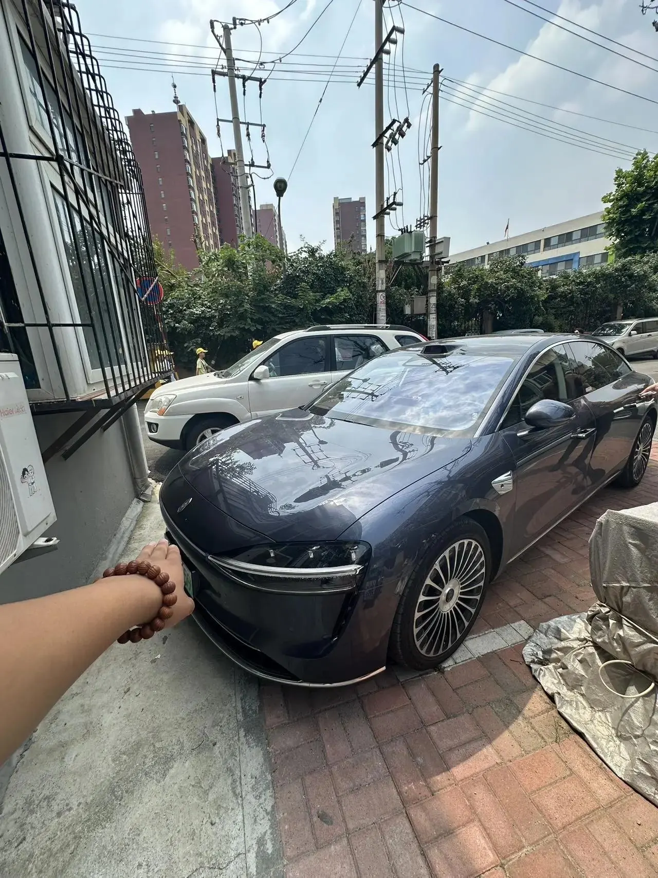 Open image lightbox: Luxeed 2026 S9 Ultra Rear Drive 53kWh Automatic