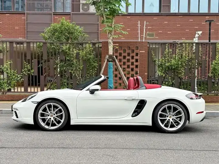 Porsche 718 2023 Boxster Style Edition 2.0T 2