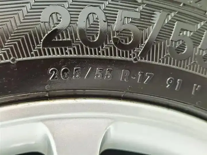Mercedes Benz Class B 2020 Class B 200 Fashion 24