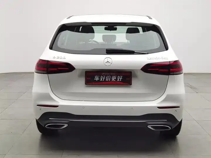 Mercedes Benz Class B 2020 Class B 200 Fashion 4