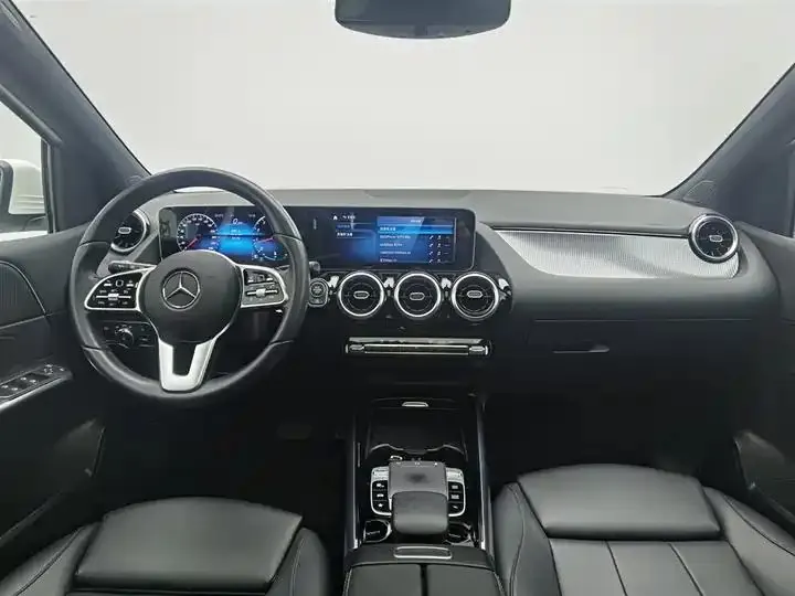 Mercedes Benz Class B 2020 Class B 200 Fashion 5