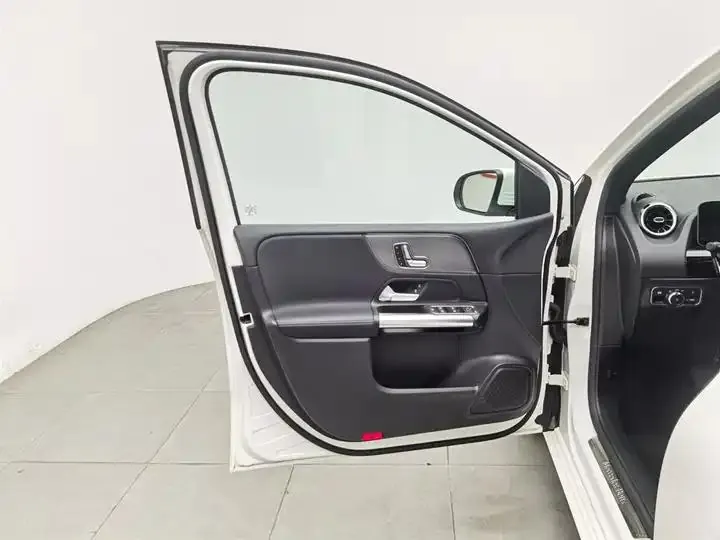 Mercedes Benz Class B 2020 Class B 200 Fashion 8