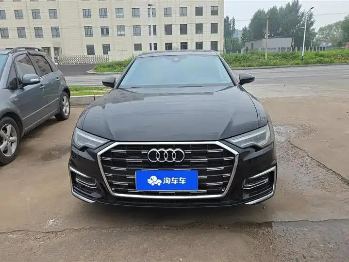 Audi A6L 2020 40 TFSI Deluxe Elegant 2